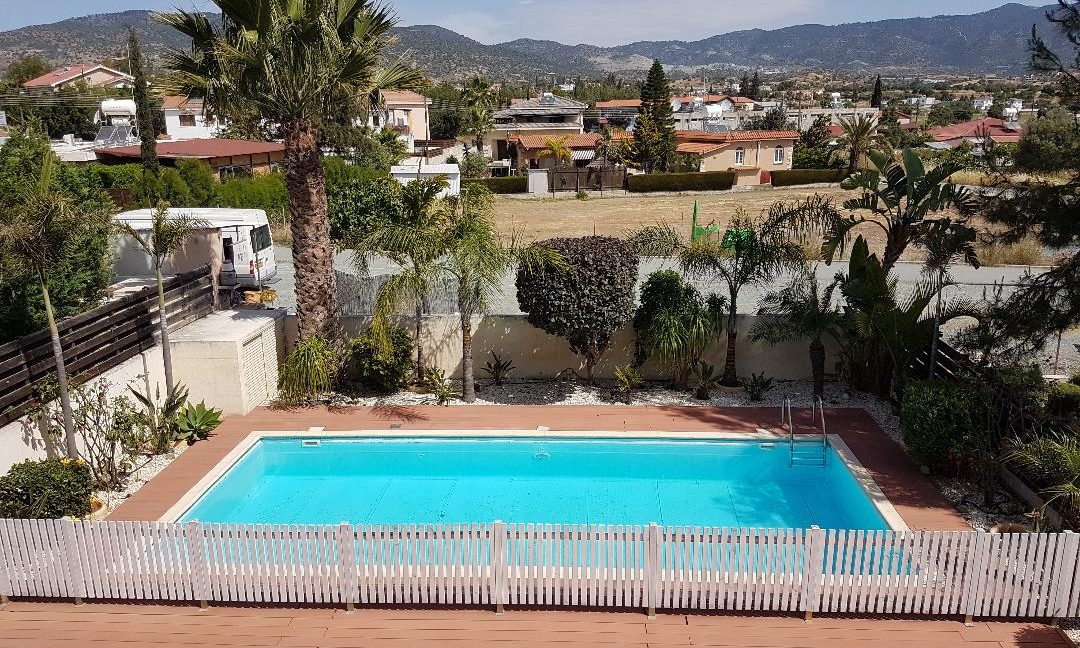 pool view