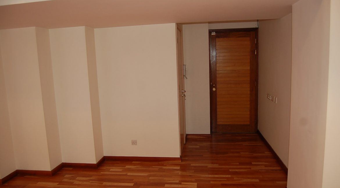 ECONOMOU OFFICES 047